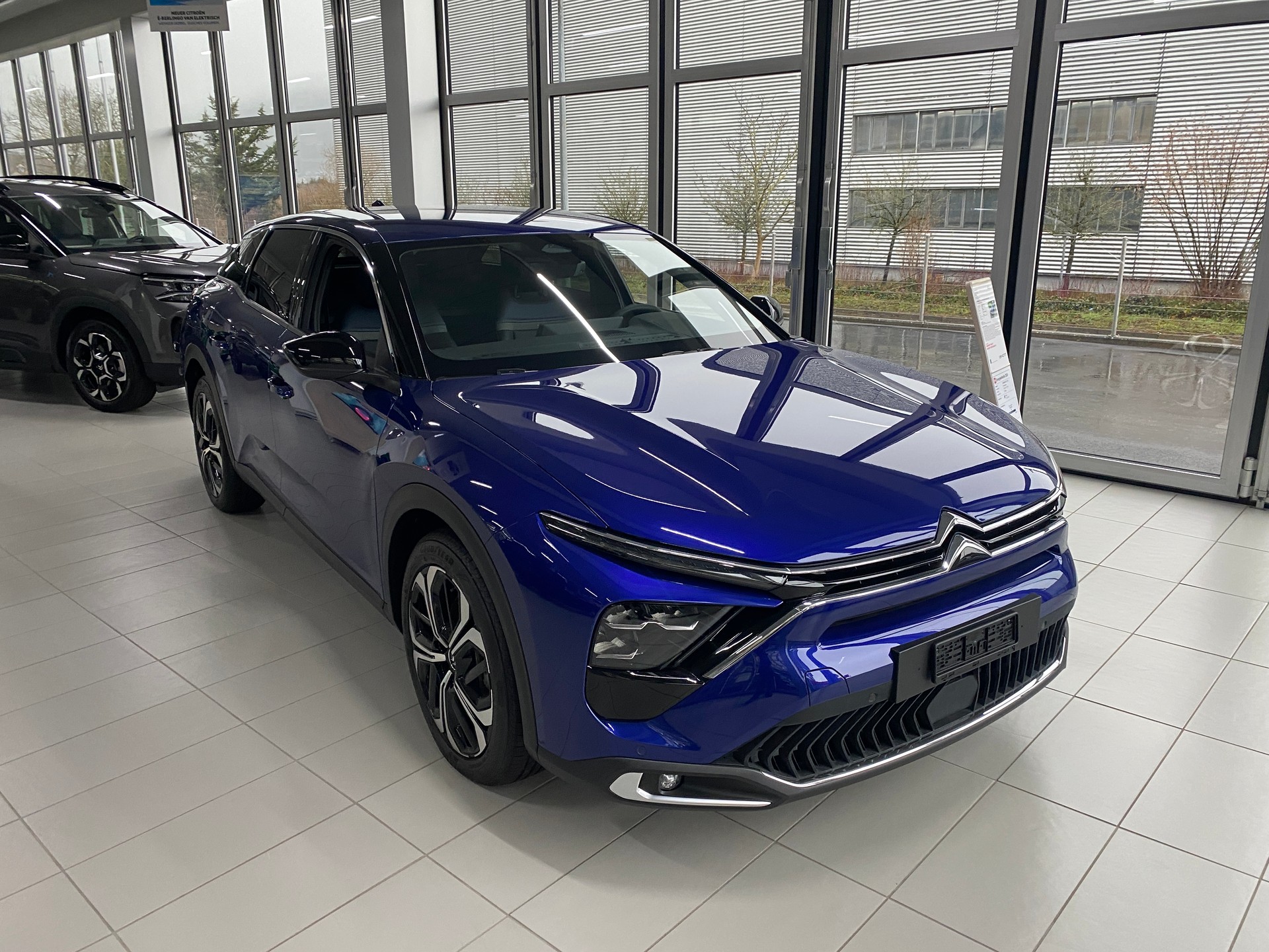 CITROEN C5 X 1.6i PureTech Shine EAT8