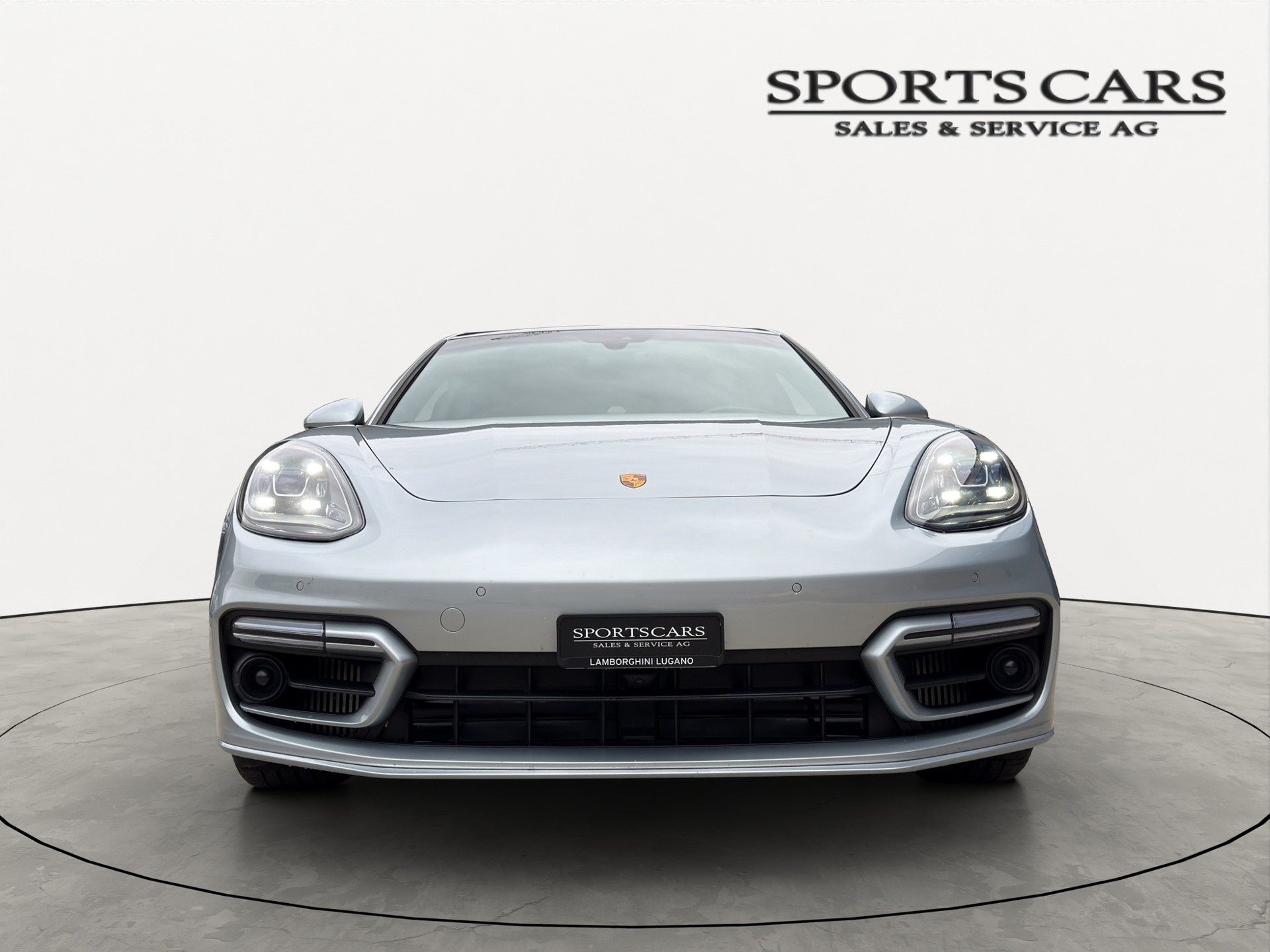 PORSCHE Panamera 4S E-Hybrid Sport Turismo PDK-showroom-element-3