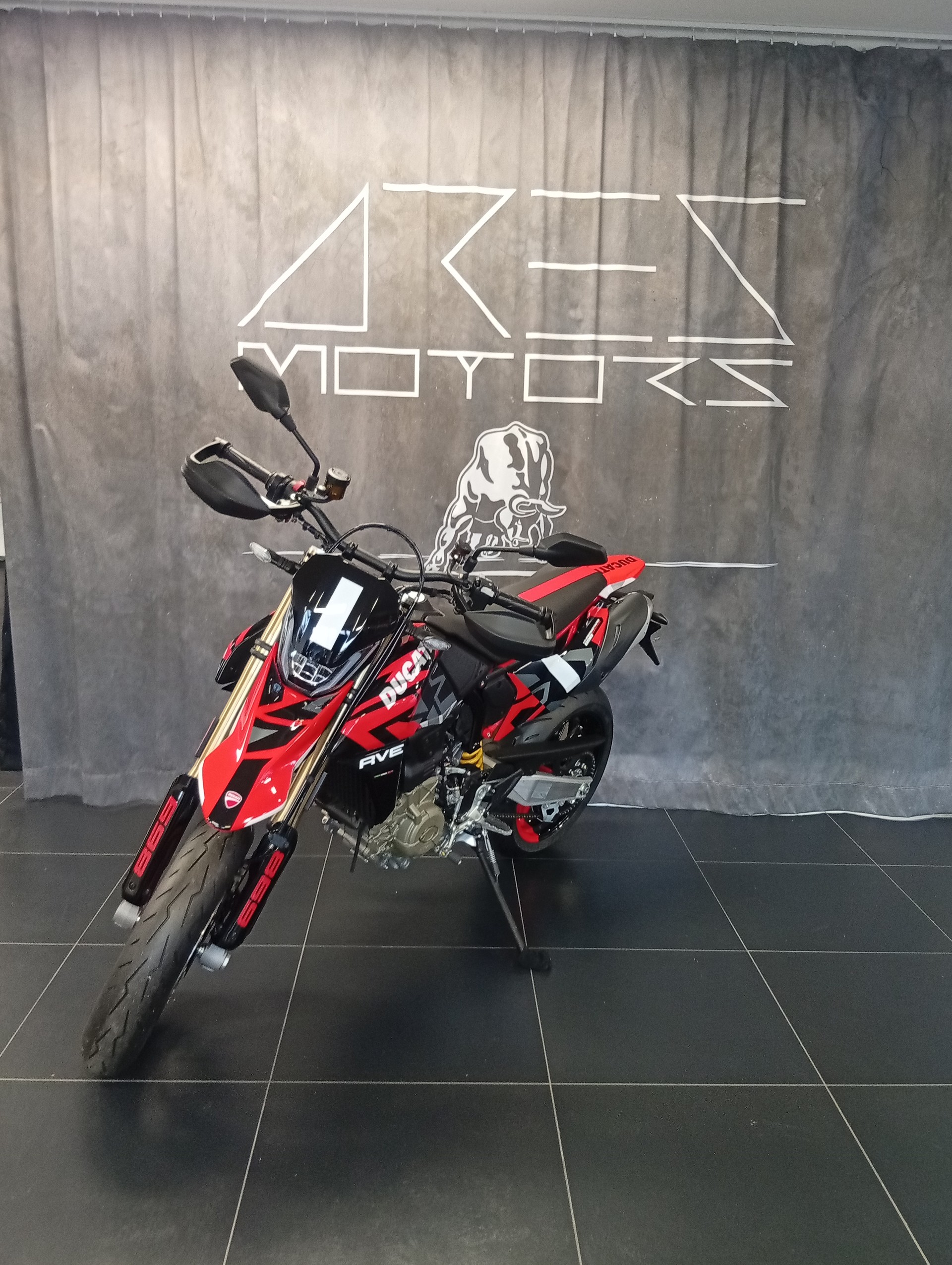 DUCATI Hypermotard 698 Mono RVE-image-2