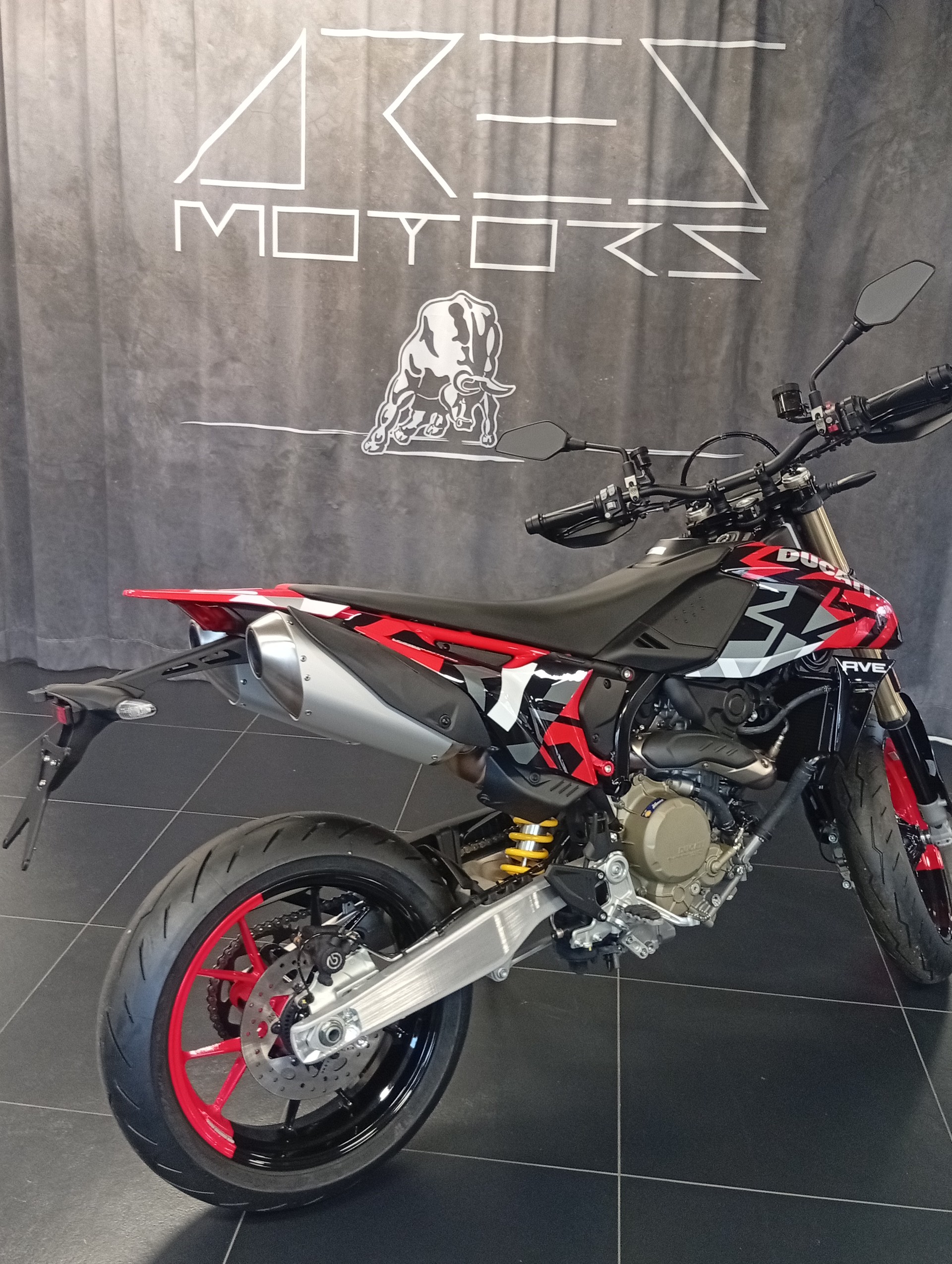 DUCATI Hypermotard 698 Mono RVE-image-5