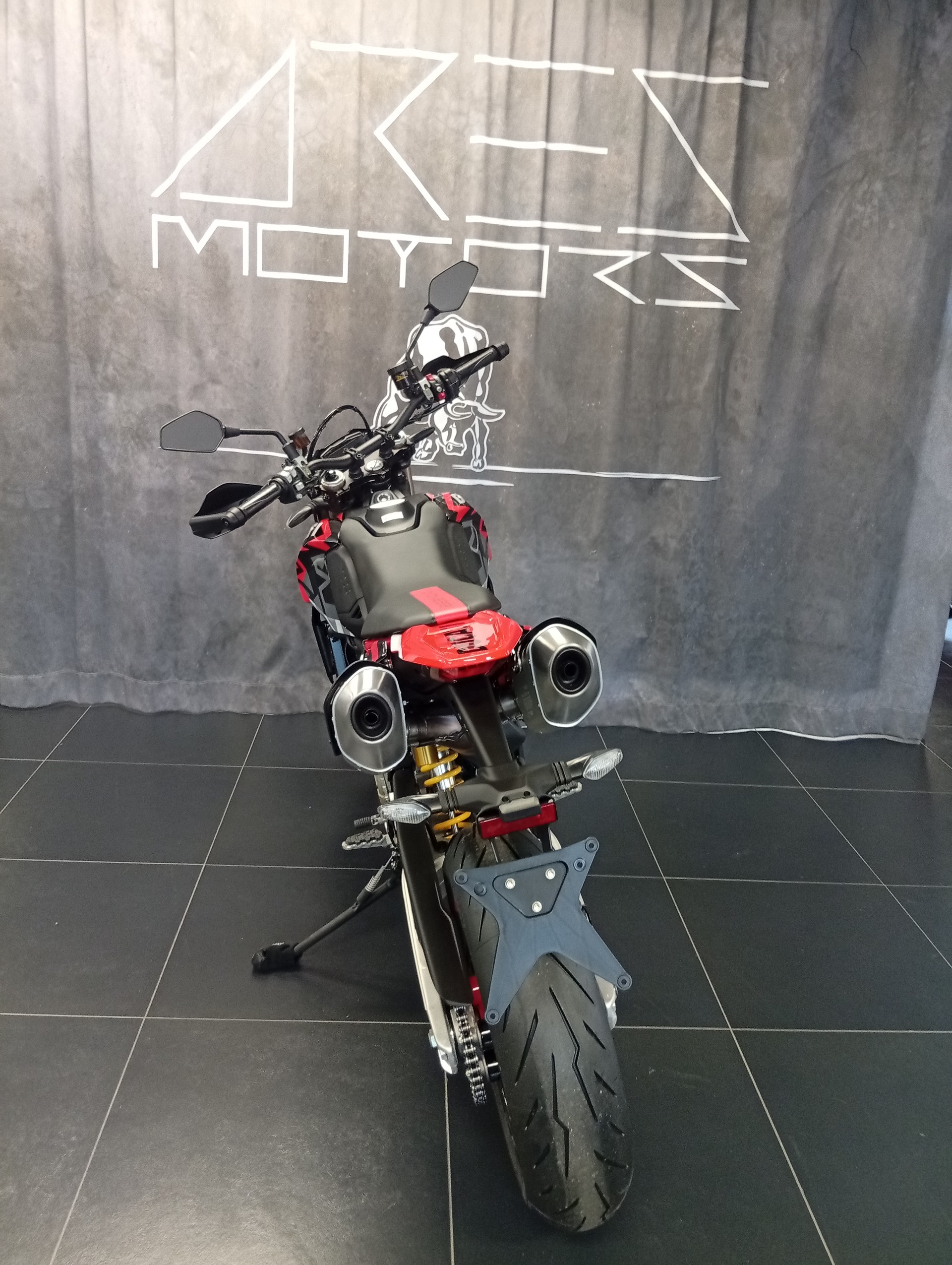DUCATI Hypermotard 698 Mono RVE-image-4