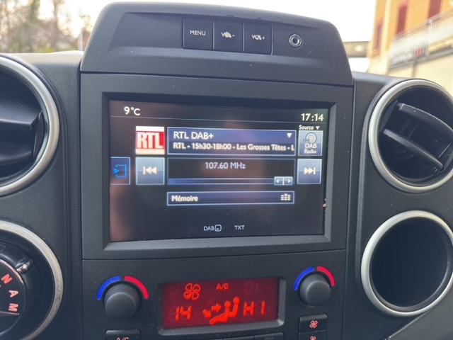 PEUGEOT Partner 1.6 BlueHDi Active ETG6-image-18
