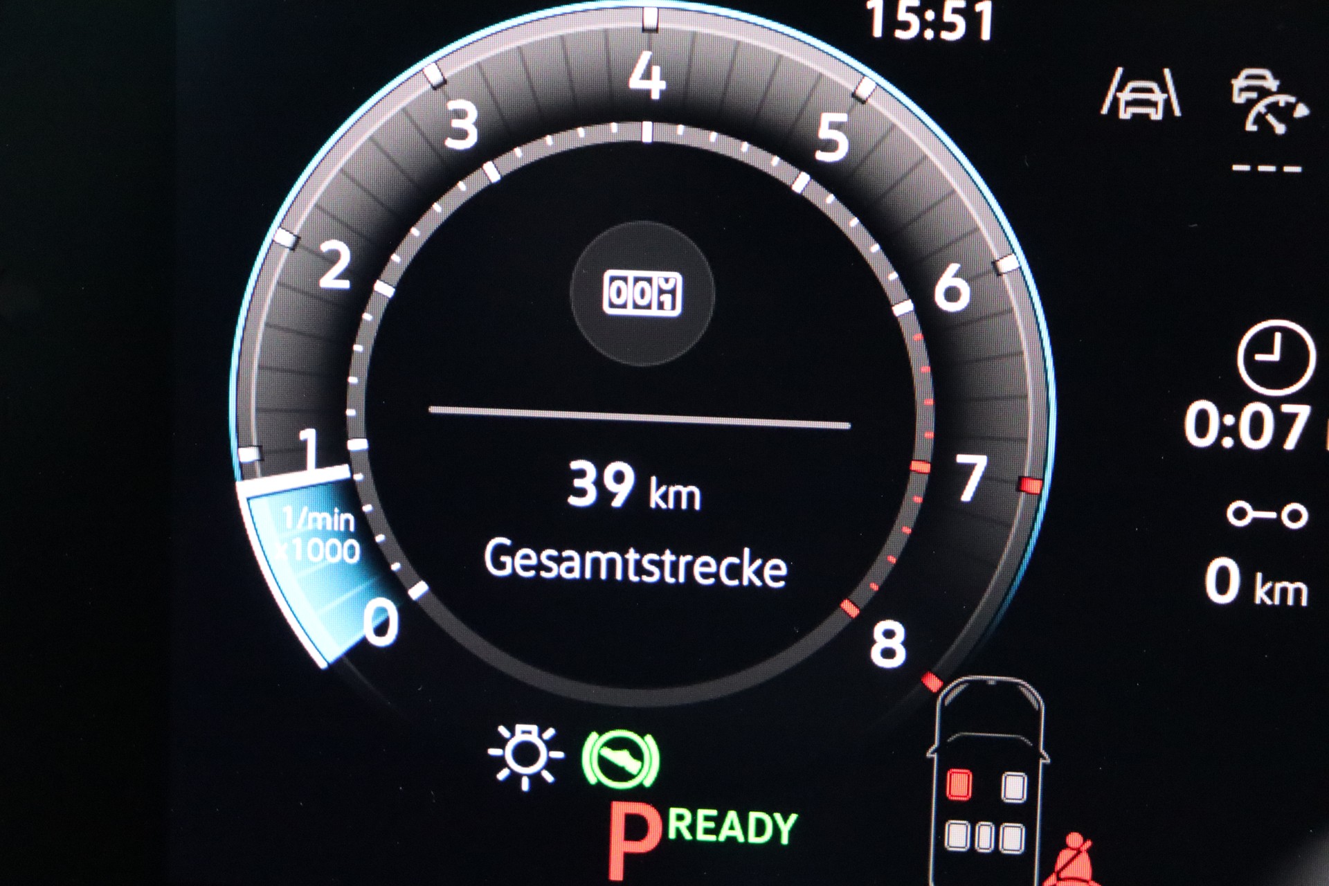 VW T-Roc 1.5 eTSI mHEV R-Line DSG-image-12