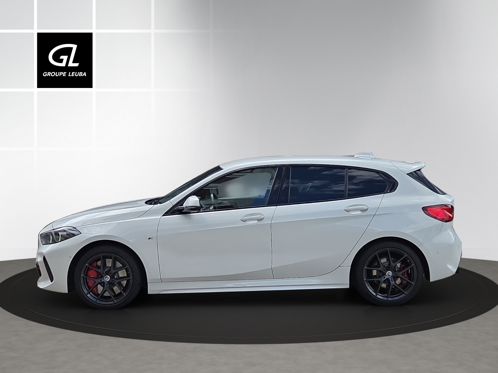 BMW 120i M Sport Pro Steptr.-showroom-element-2