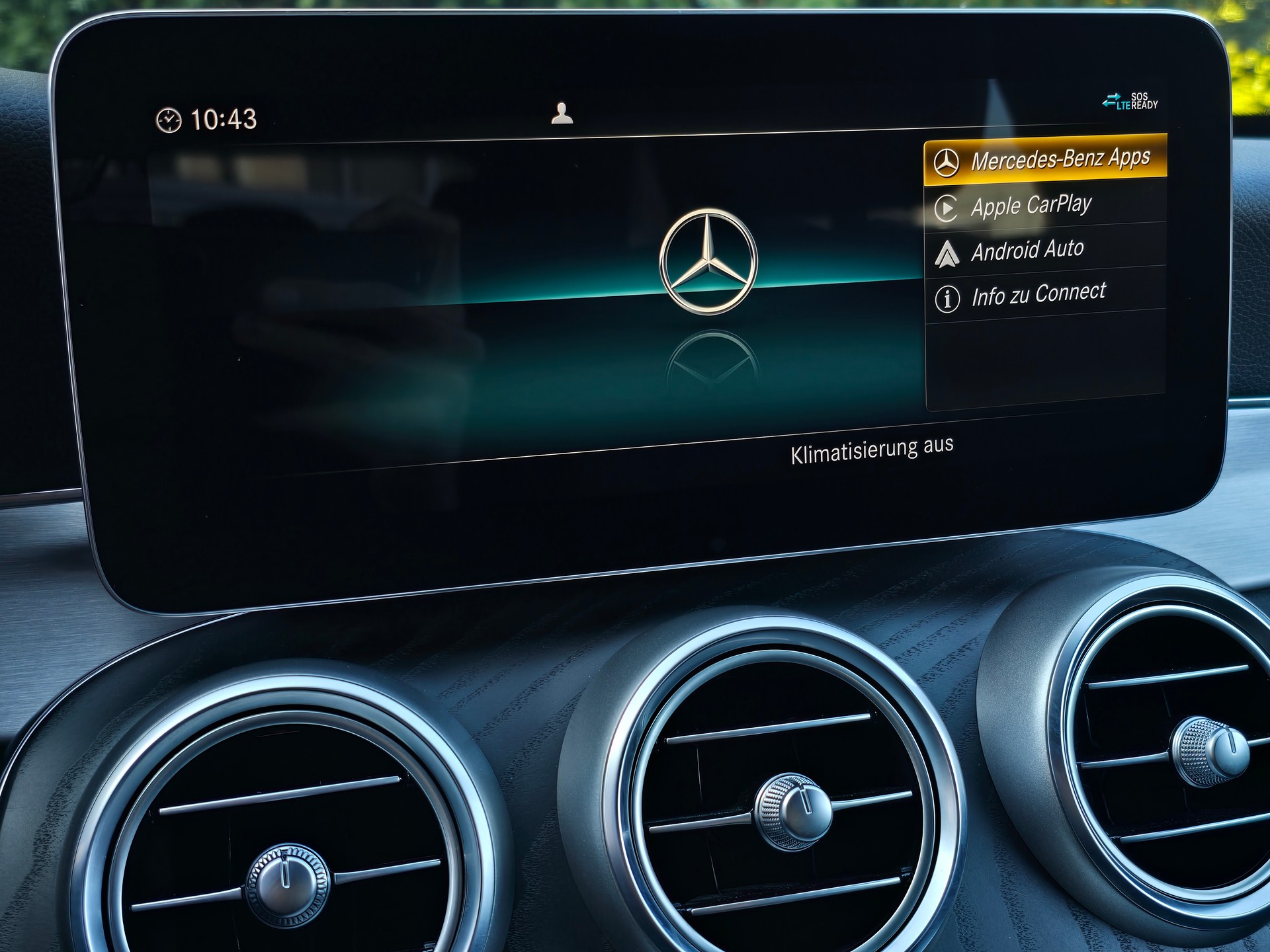 MERCEDES-BENZ C 300 e T-Modell Avantgarde 9G-Tronic mit AHK-image-26