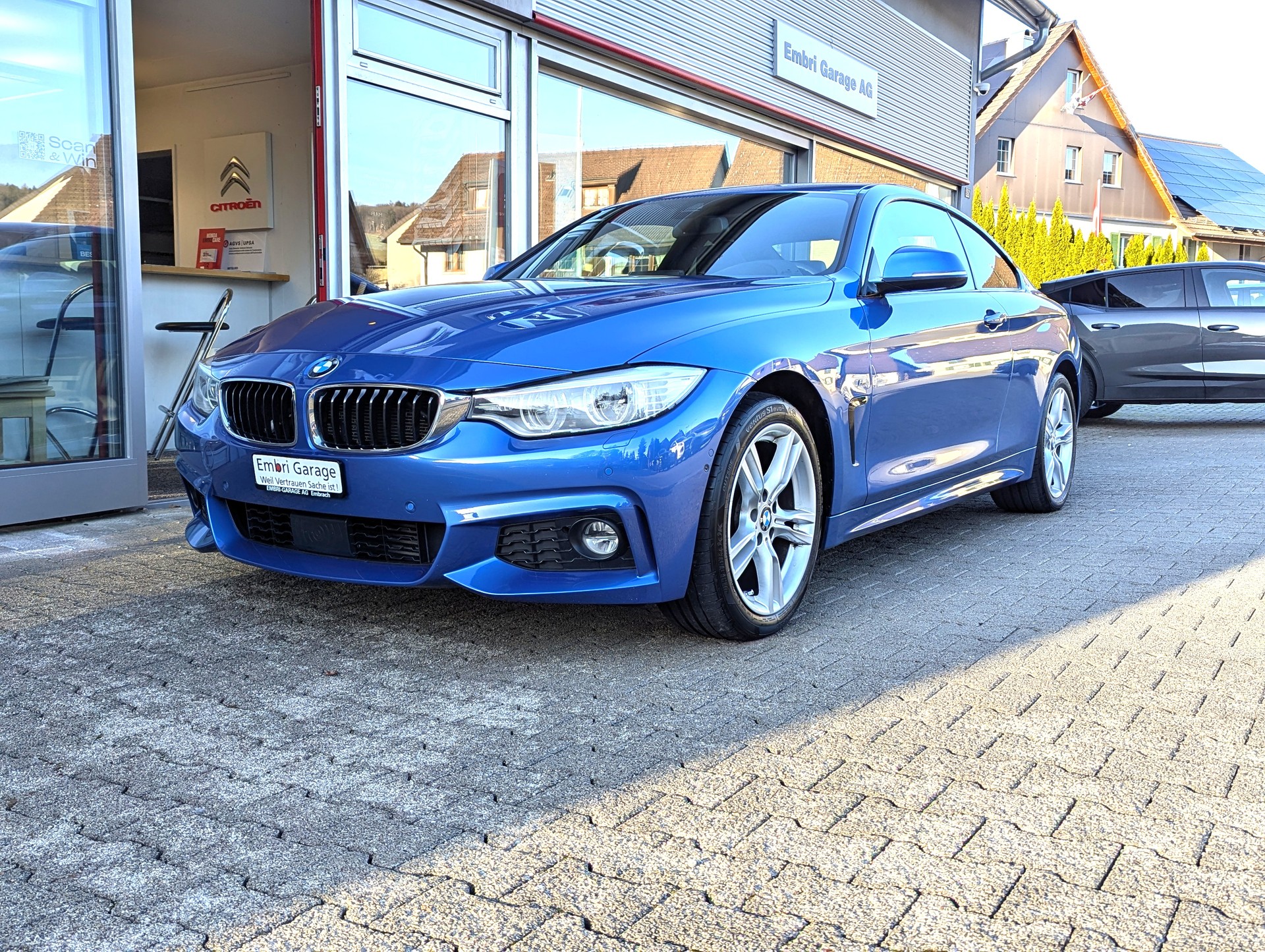 BMW 428i Coupé xDrive Steptronic-image-2