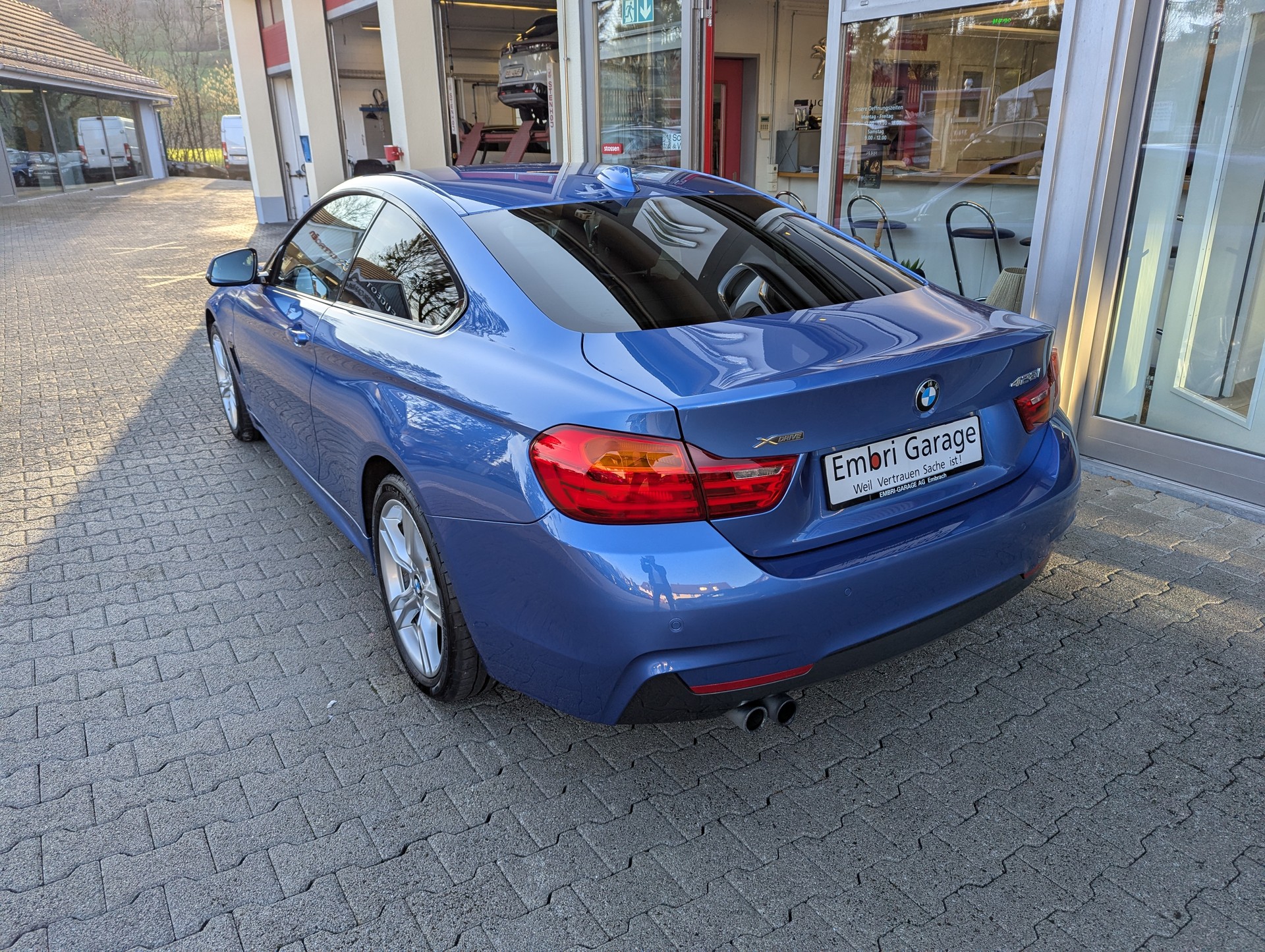 BMW 428i Coupé xDrive Steptronic-image-4
