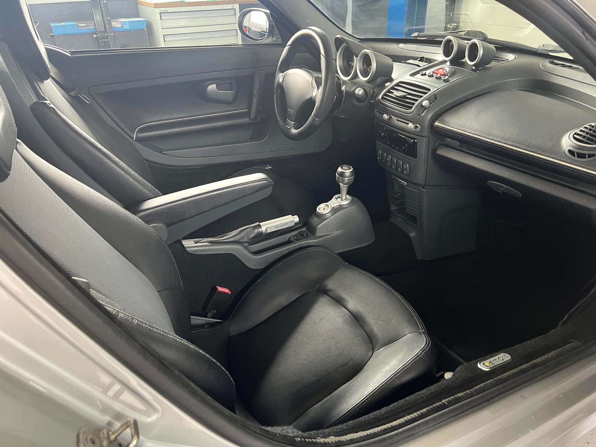 SMART roadster brabus-image-7