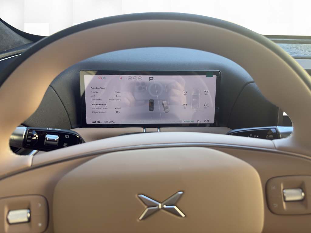 XPENG G9 Performance AWD-image-6