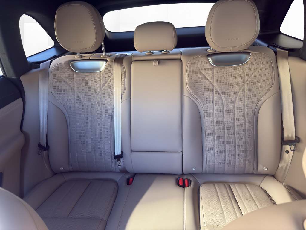 XPENG G9 Performance AWD-image-10