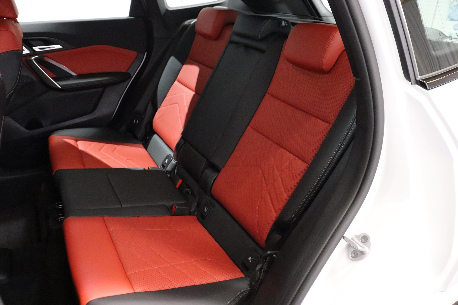 BMW X1 20d xDrive paddles-image-13