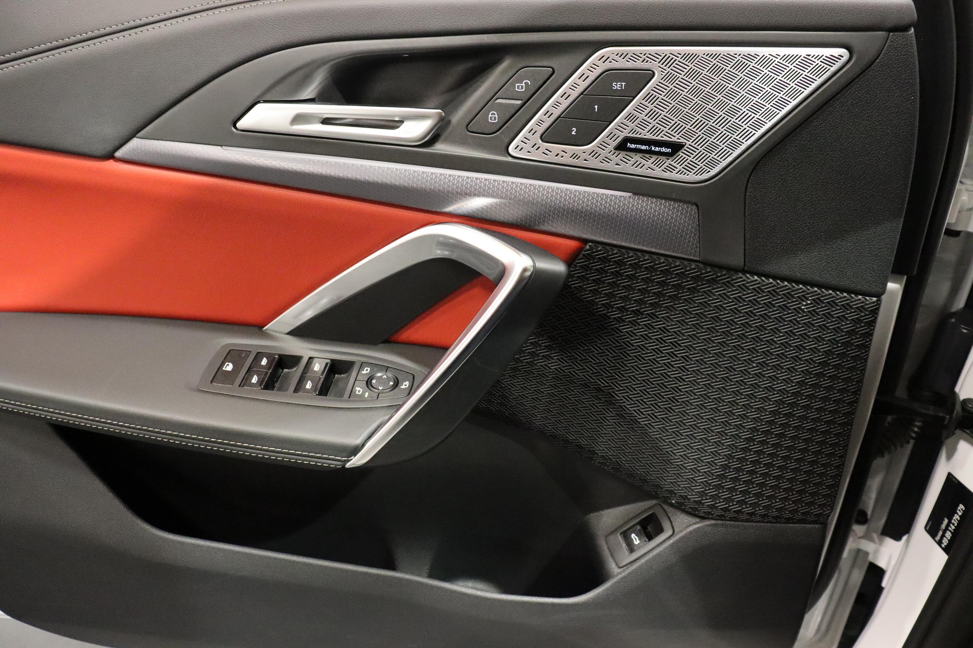 BMW X1 20d xDrive paddles-image-16