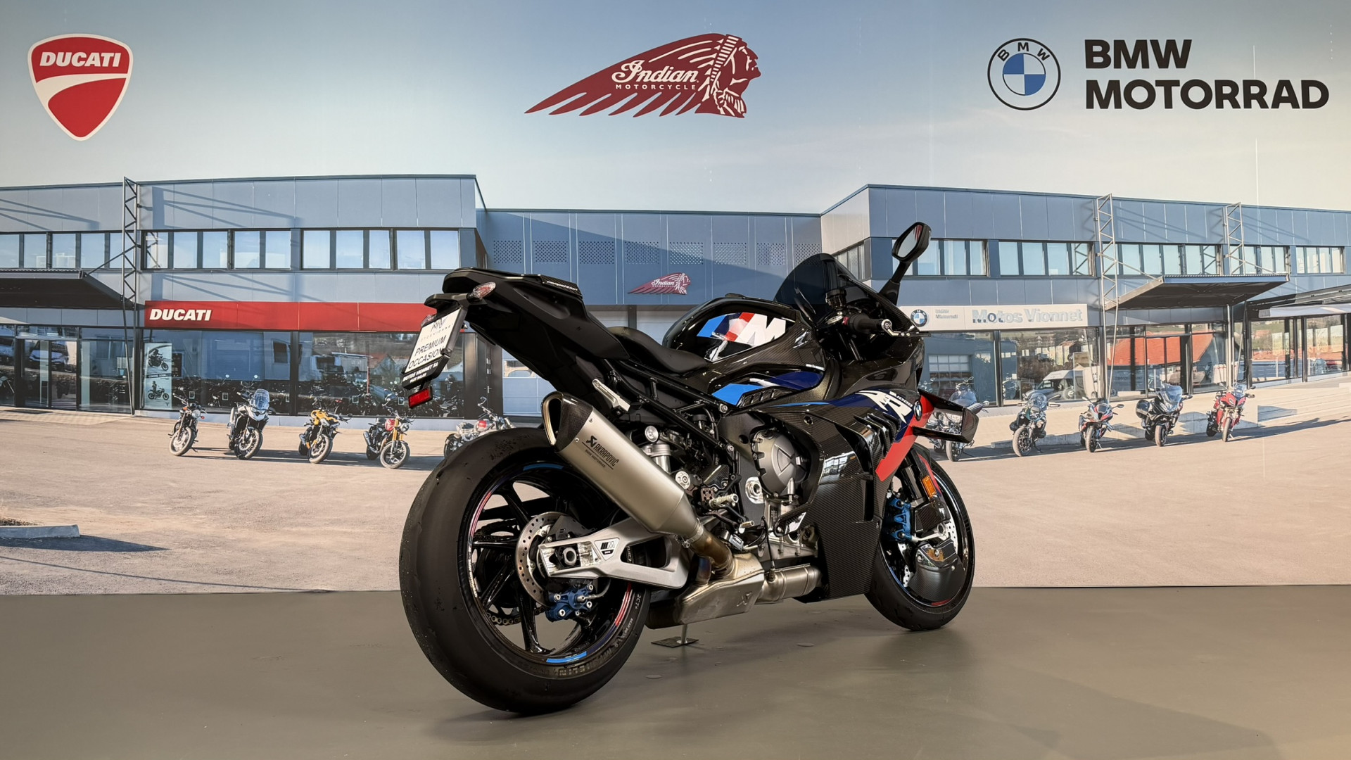 BMW M 1000 RR Competition-image-4