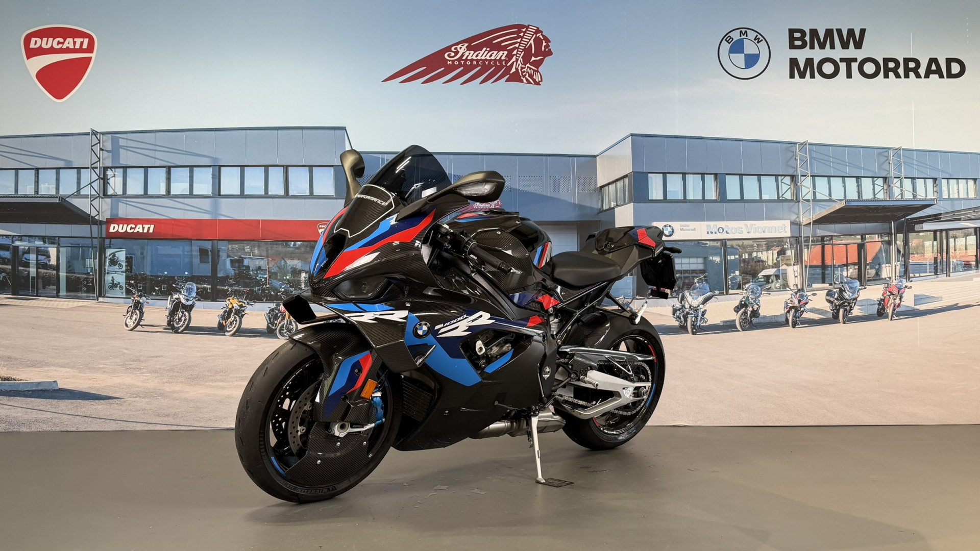 BMW M 1000 RR Competition-image-2
