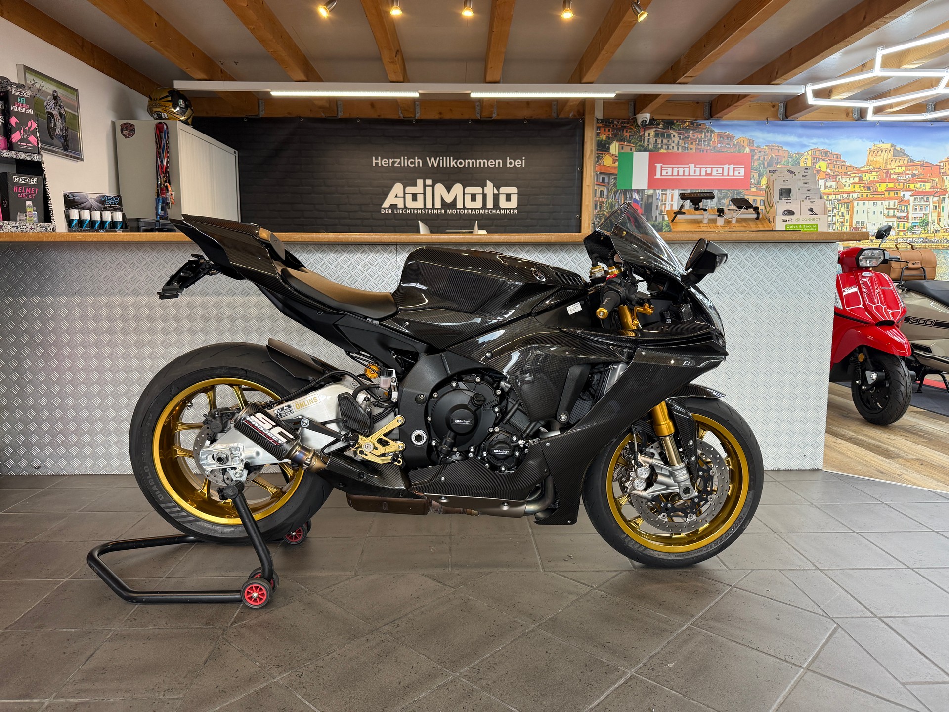 YAMAHA YZF-R1 M ABS