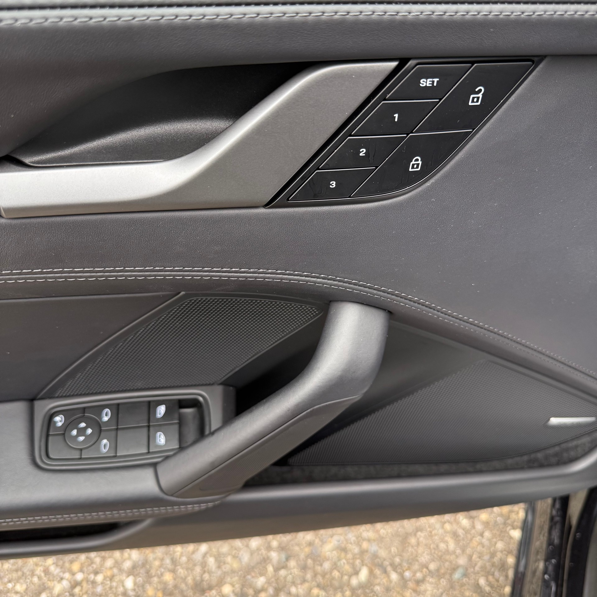 PORSCHE 911 Targa 4S PDK *CH-FAHRZEUG*-image-27