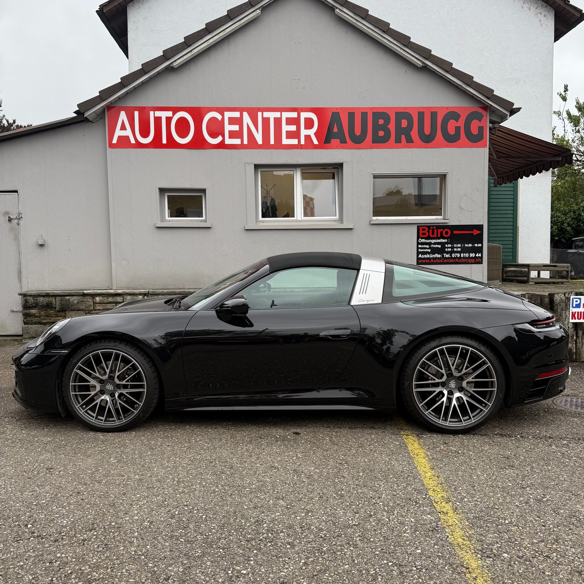 PORSCHE 911 Targa 4S PDK *CH-FAHRZEUG*-image-9