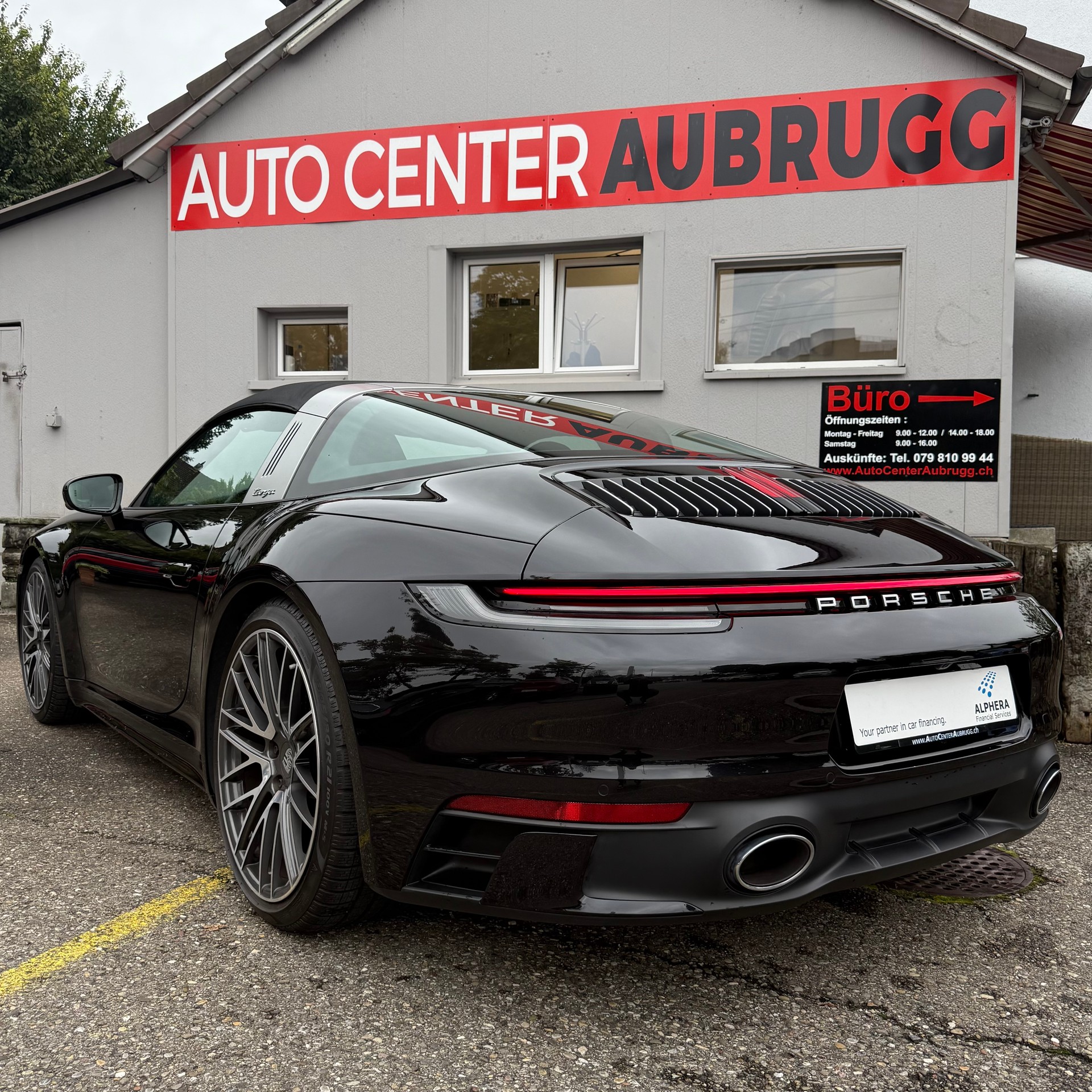 PORSCHE 911 Targa 4S PDK *CH-FAHRZEUG*-image-4