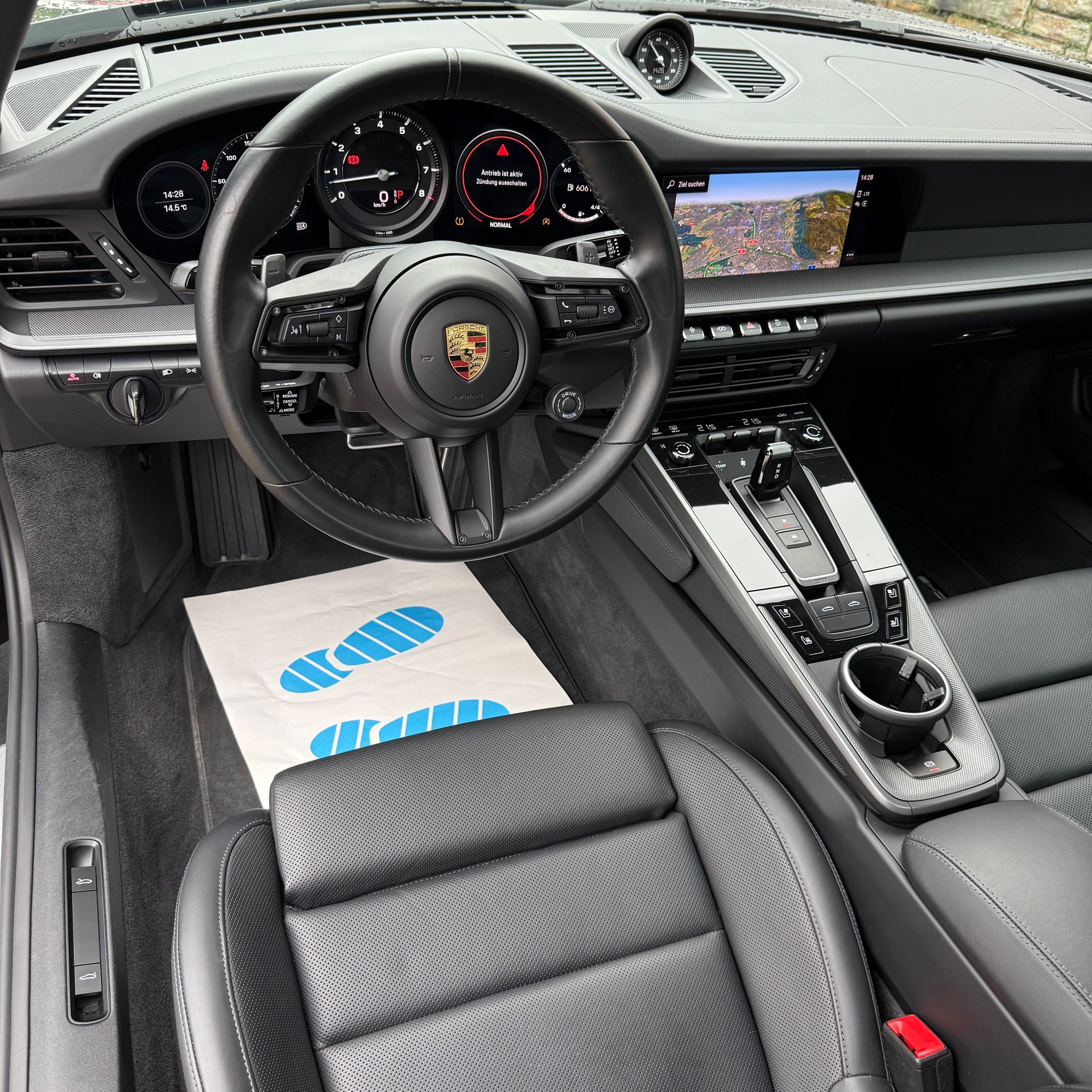 PORSCHE 911 Targa 4S PDK *CH-FAHRZEUG*-image-14