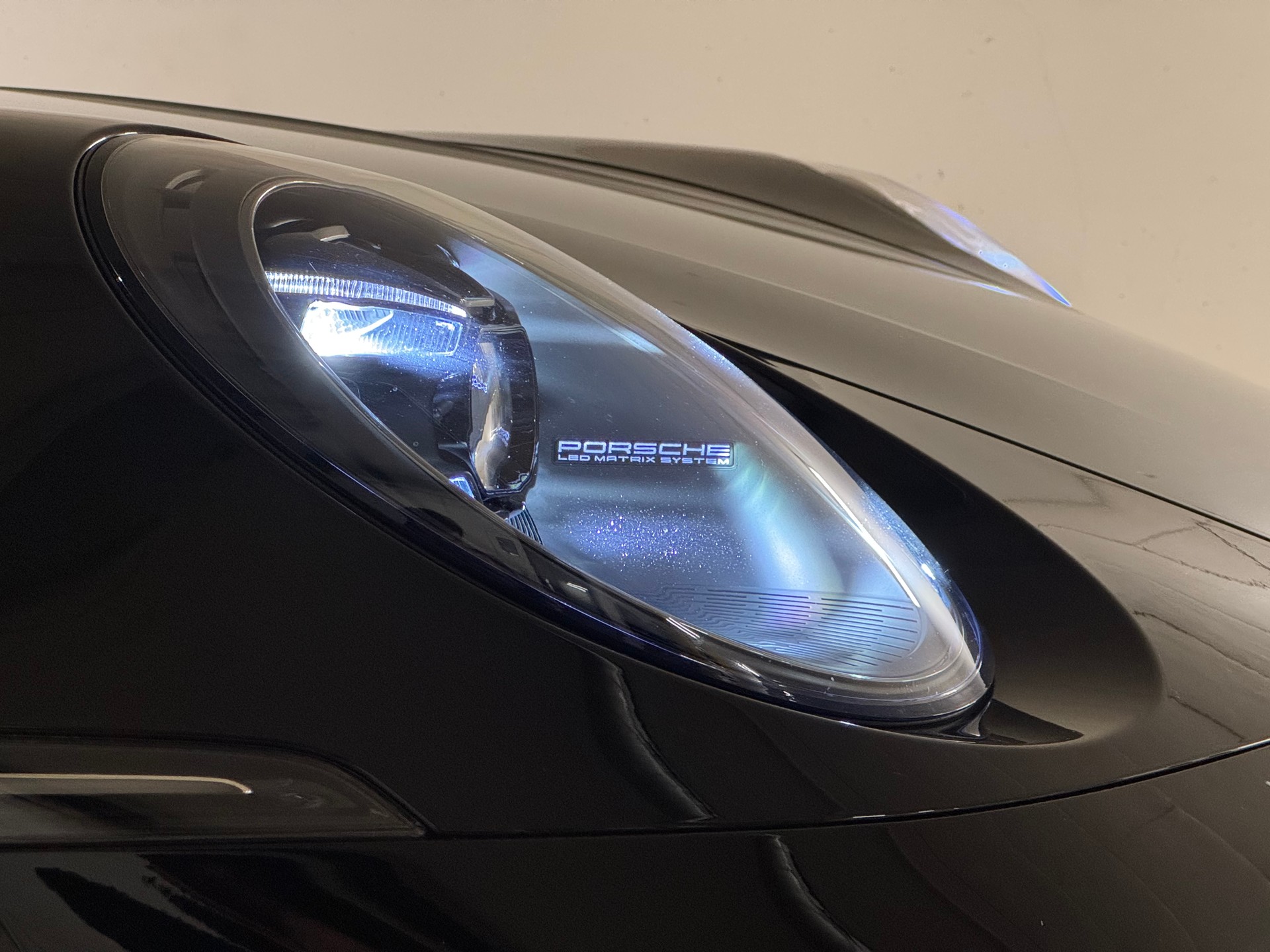 PORSCHE 911 Carrera GTS PDK-image-13