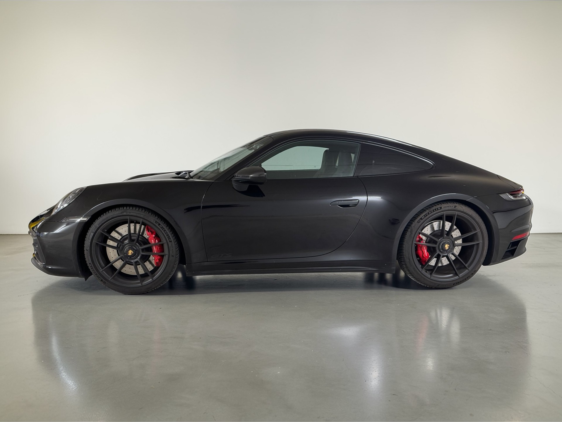 PORSCHE 911 Carrera GTS PDK-showroom-element-3