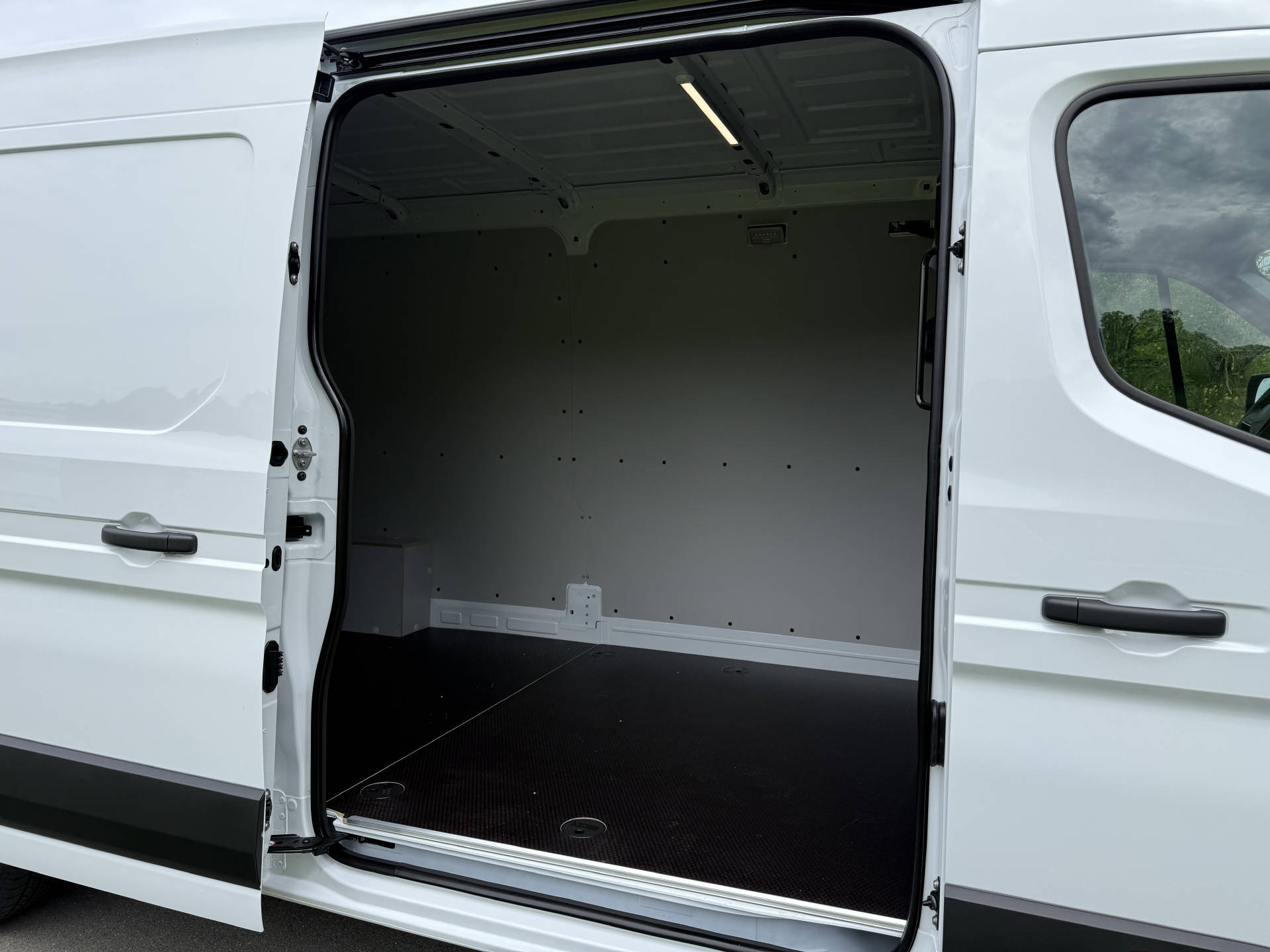 RENAULT Master Kaw. 3.5 t L3H2 E-Tech-image-11