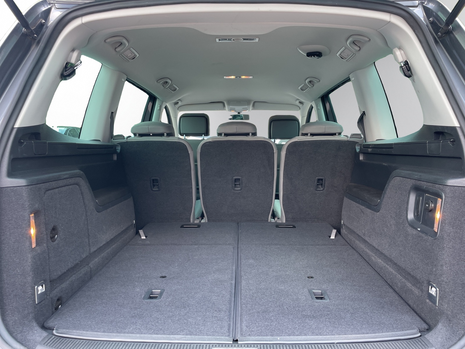 SEAT Alhambra 1.4 TSI Style Eco DSG-image-18