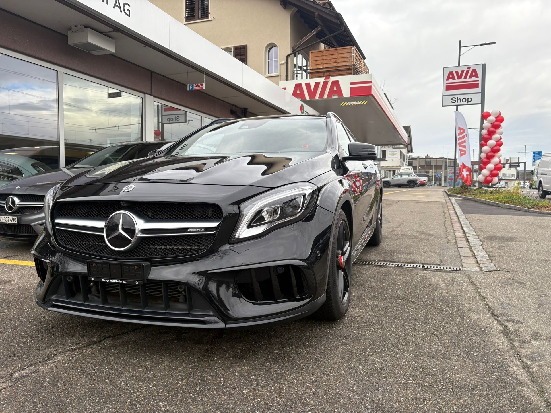 MERCEDES-BENZ GLA 45 AMG Yellow Night Edition 4Matic 7G-DCT-image-1