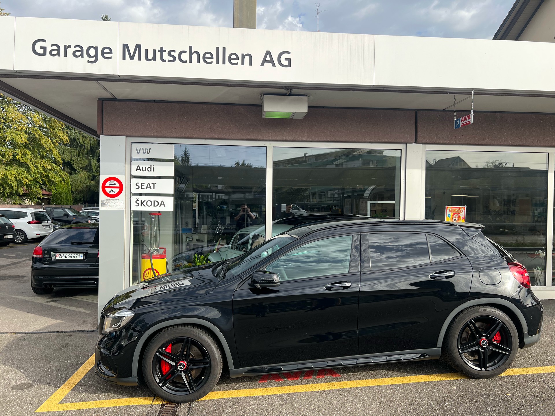 MERCEDES-BENZ GLA 45 AMG Yellow Night Edition 4Matic 7G-DCT
