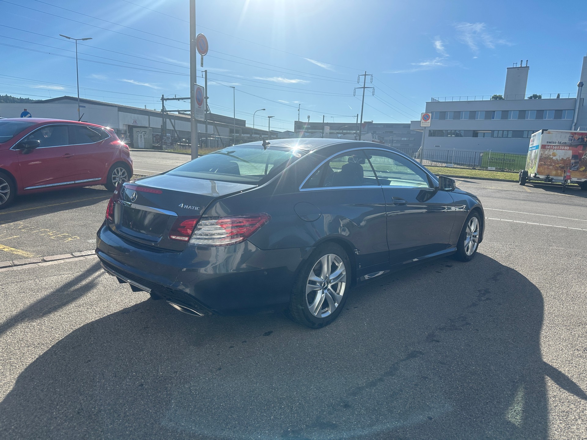 MERCEDES-BENZ E 350 4Matic 7G-Tronic-image-3