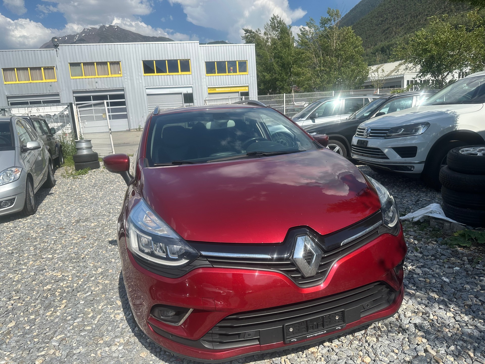 RENAULT Clio Grandtour 1.5 dCi Swiss Edition-image-11