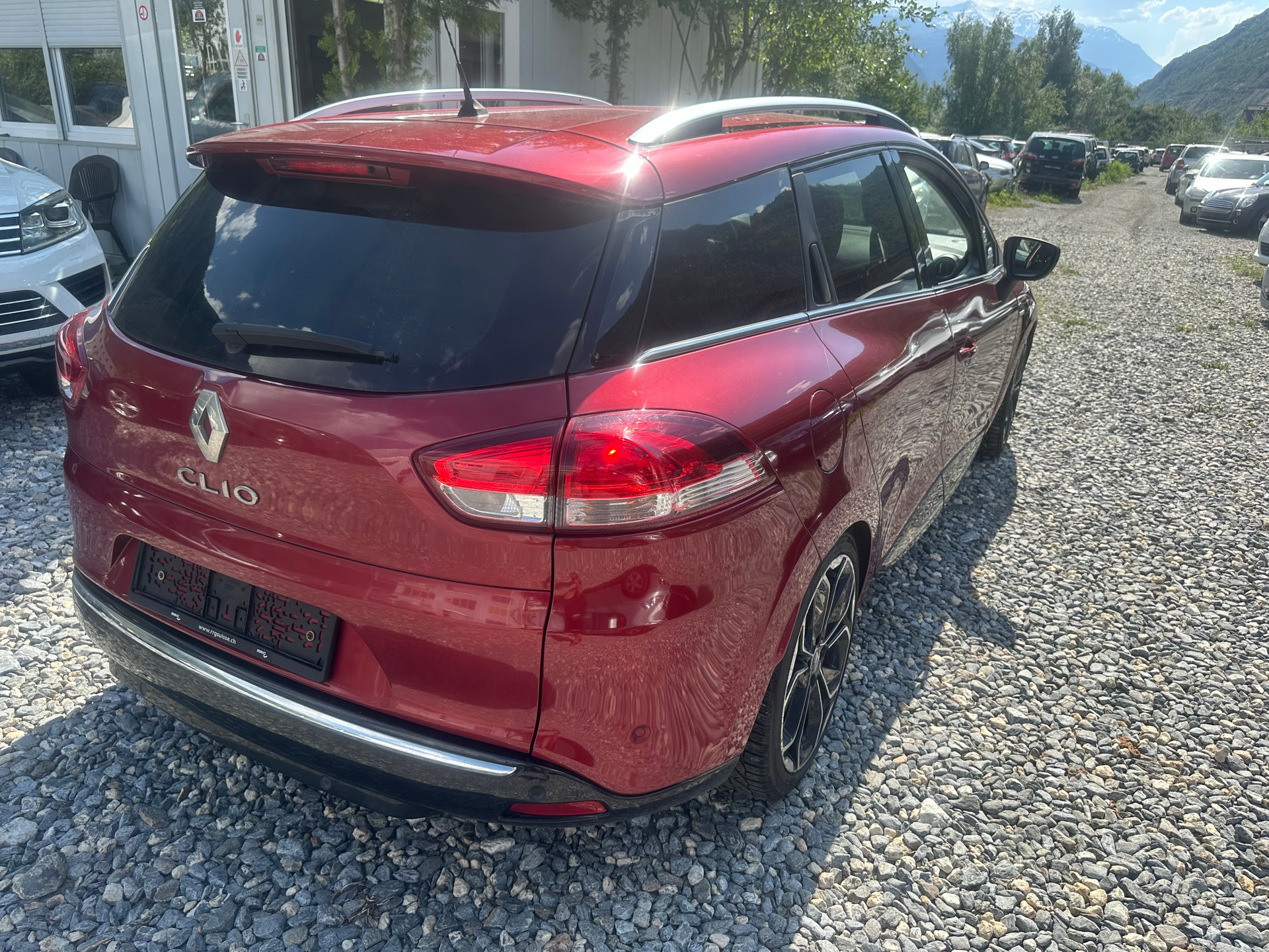 RENAULT Clio Grandtour 1.5 dCi Swiss Edition-image-12