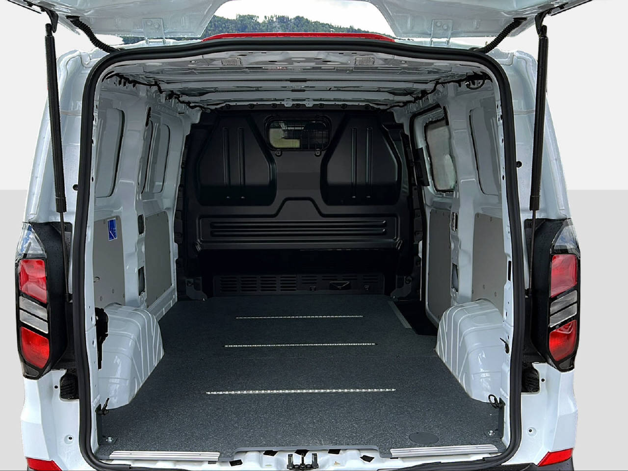 FORD Transit Custom Van 320 L1 2.0 EcoBlue 136 Trend 4x4-image-13