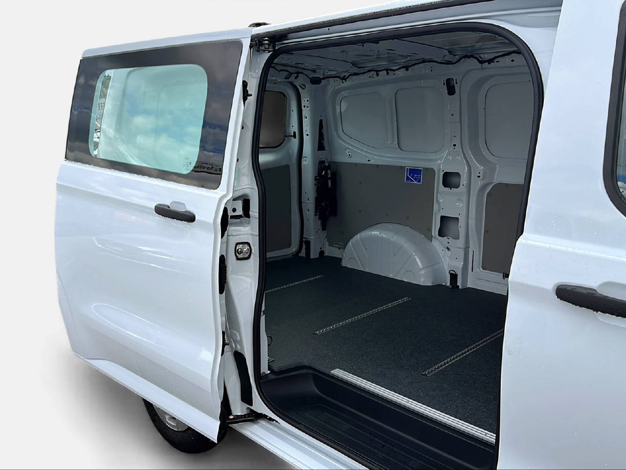 FORD Transit Custom Van 320 L1 2.0 EcoBlue 136 Trend 4x4-image-12