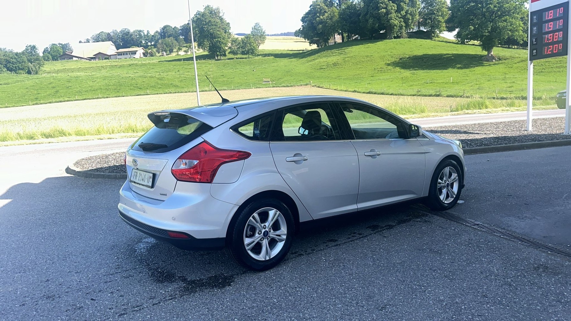 FORD Focus 1.0 SCTi Trend-image-3