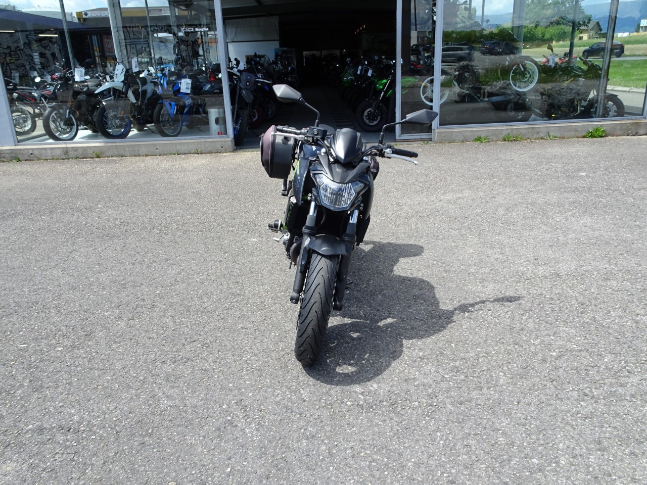 KAWASAKI Z 650 ABS-image-2