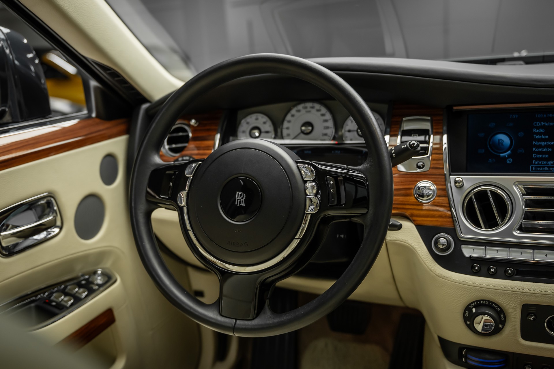 ROLLS-ROYCE * GHOST 6.6 V12 * NUR 57500KM * 22 ZOLL RÄDER* LEASING AB 720.- *-image-16