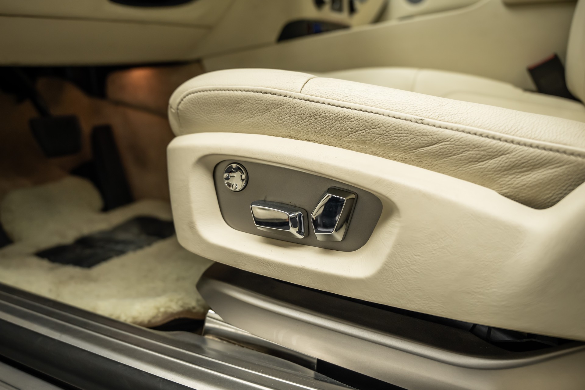 ROLLS-ROYCE * GHOST 6.6 V12 * NUR 57500KM * 22 ZOLL RÄDER* LEASING AB 720.- *-image-21