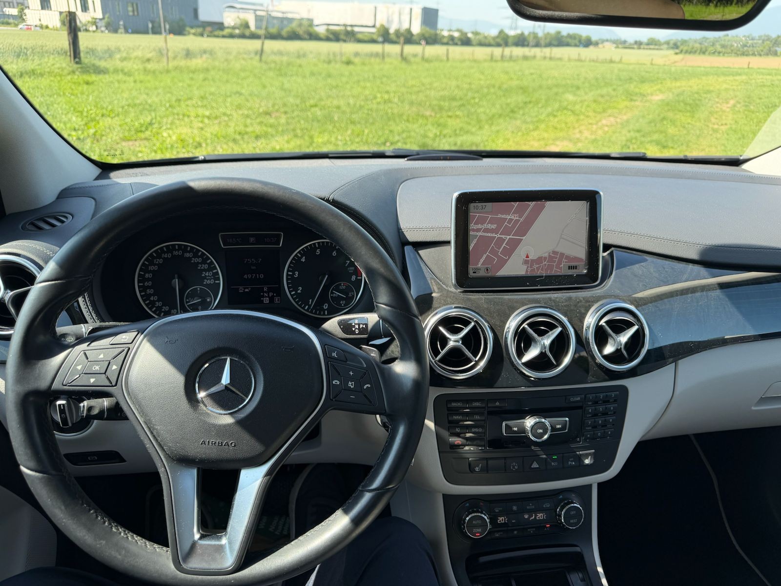 MERCEDES-BENZ B 200 7G-DCT-image-7
