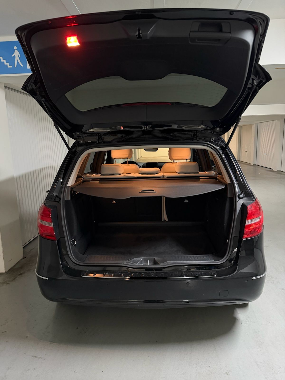 MERCEDES-BENZ B 200 7G-DCT-image-6