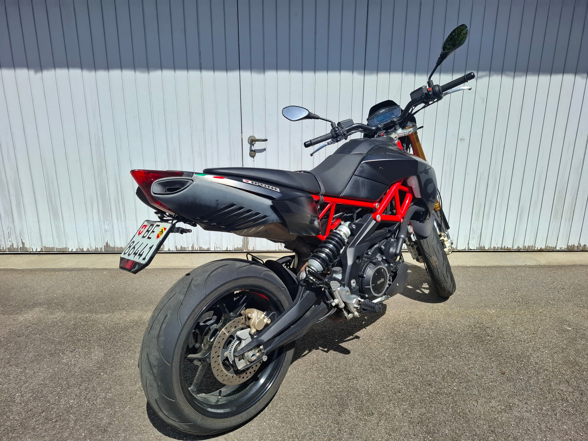 APRILIA Dorsoduro SMV 900-image-7