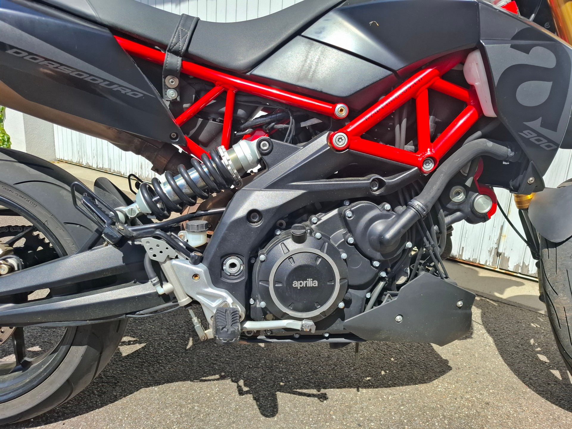 APRILIA Dorsoduro SMV 900-image-8