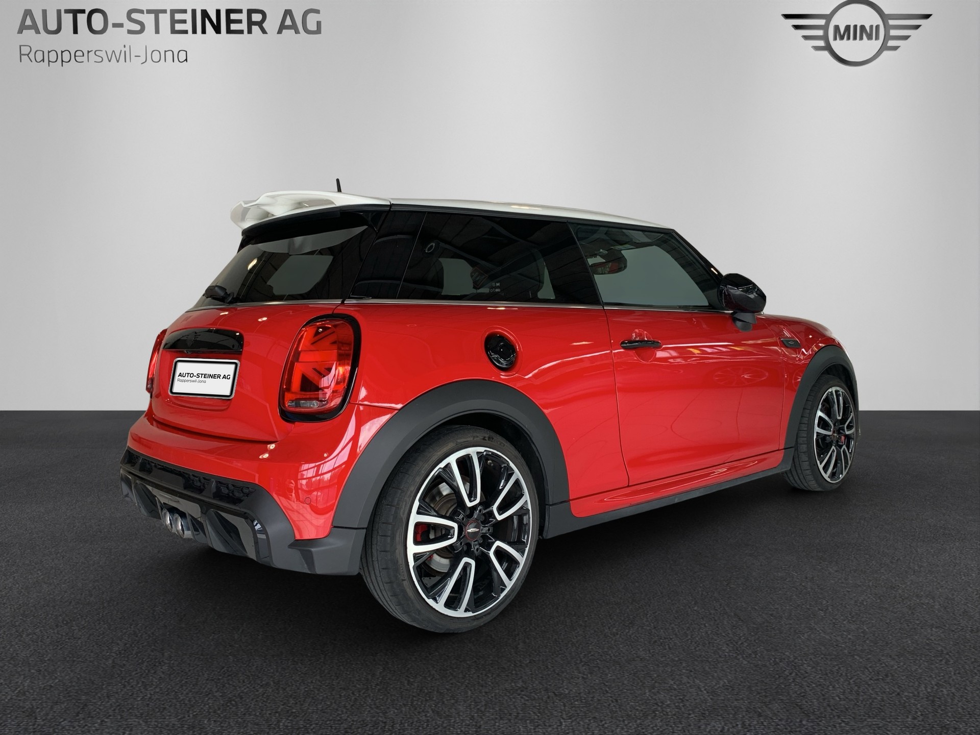 MINI John Cooper Works-image-4
