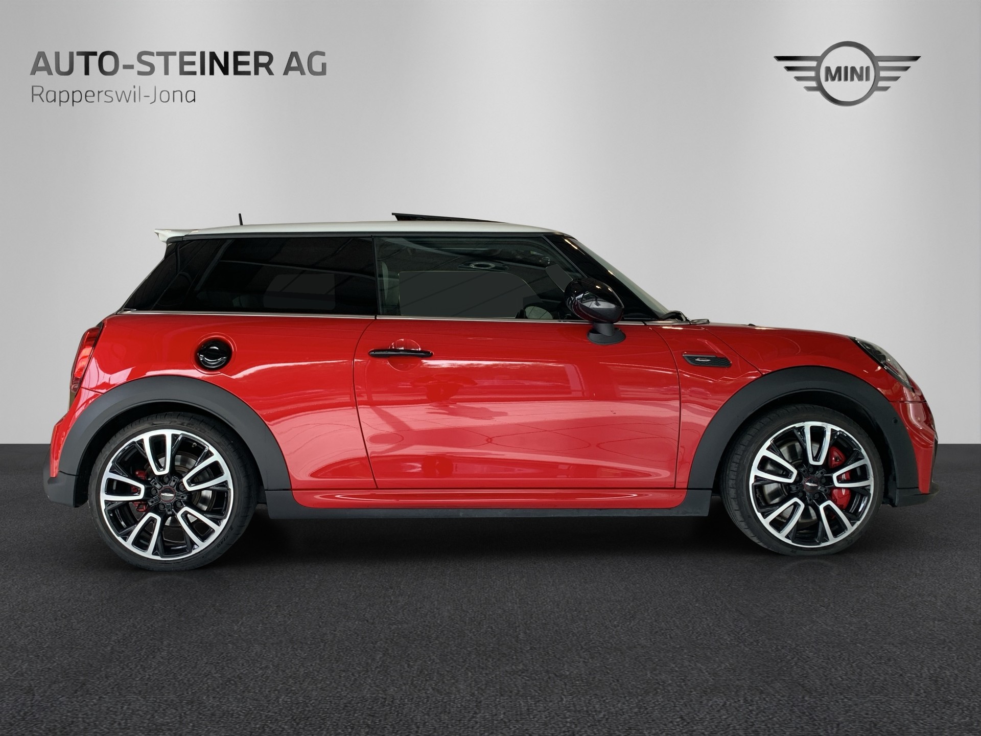 MINI John Cooper Works-image-17