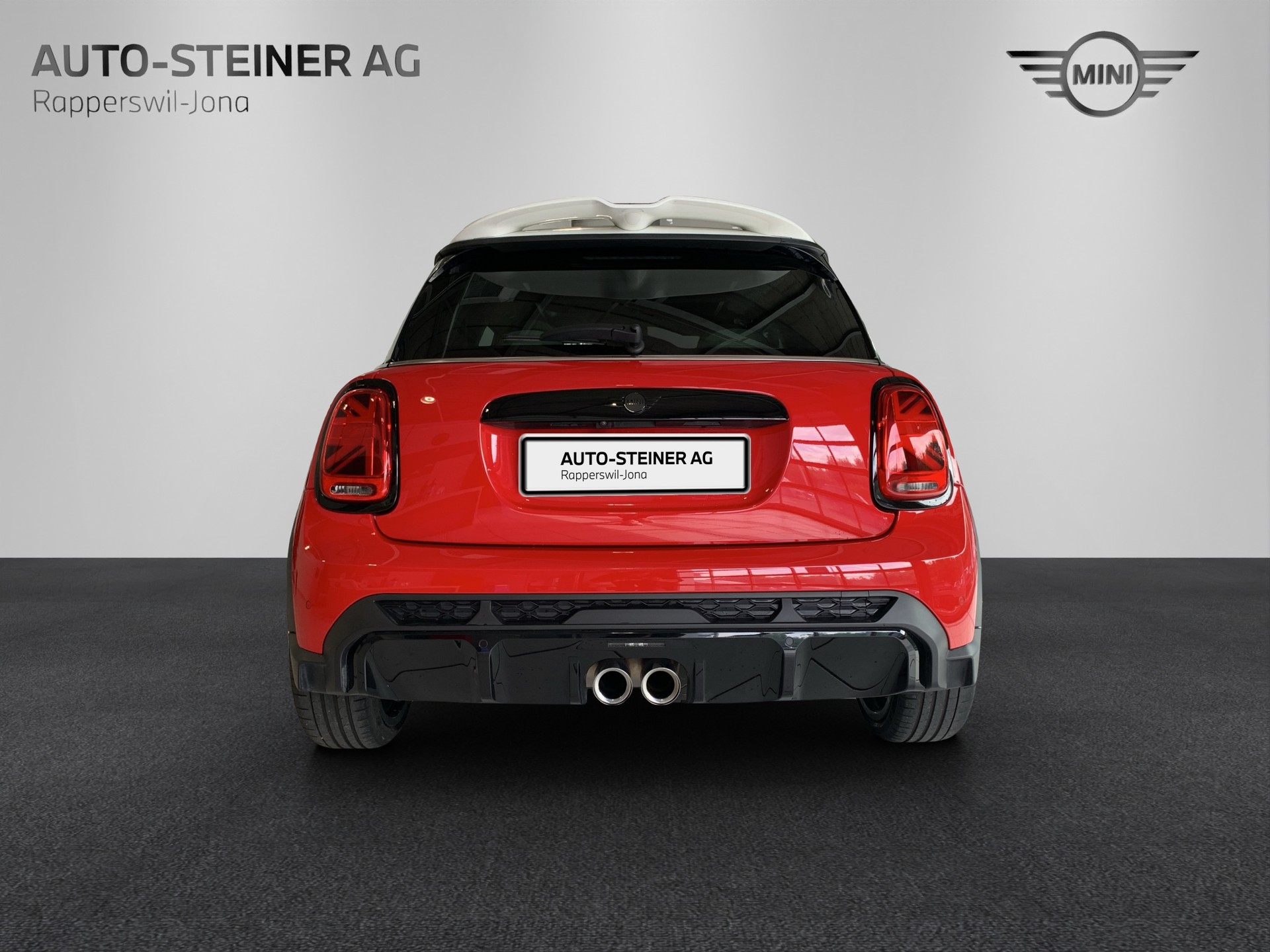 MINI John Cooper Works-showroom-element-3