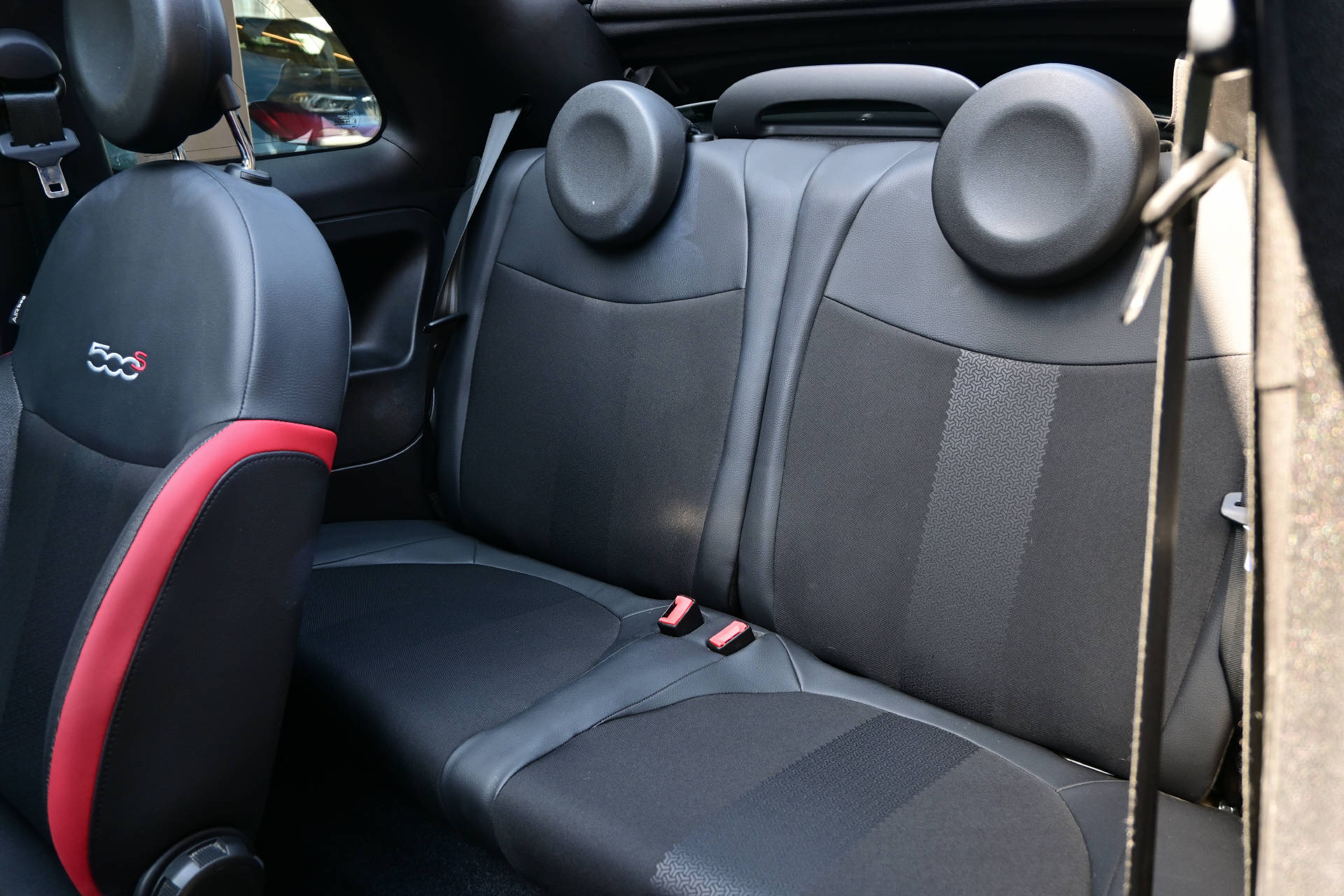 FIAT 500 C 0.9 T TwinAir 105 Lounge **Cabrio**-image-16
