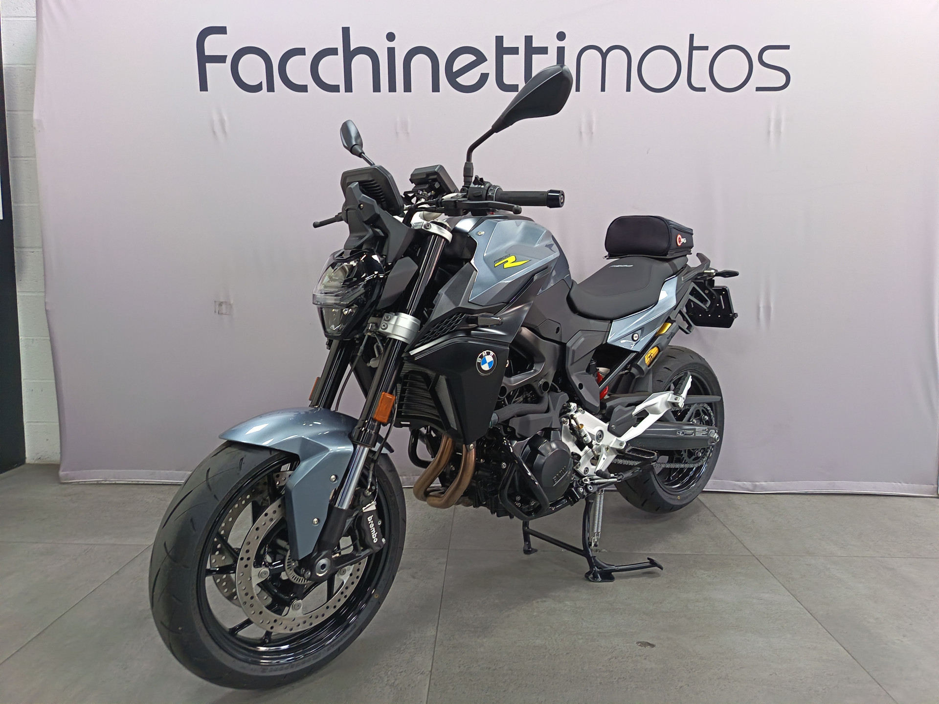 BMW F 900 R A2 Exclusive-image-2