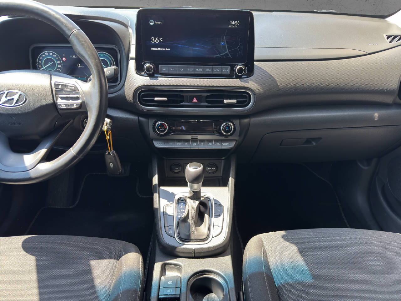 HYUNDAI Kona 1.6 GDi Hybrid Amplia MY21-image-6