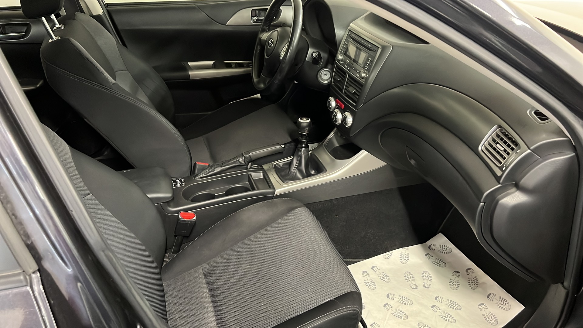 SUBARU Impreza 2.0D Swiss-image-8