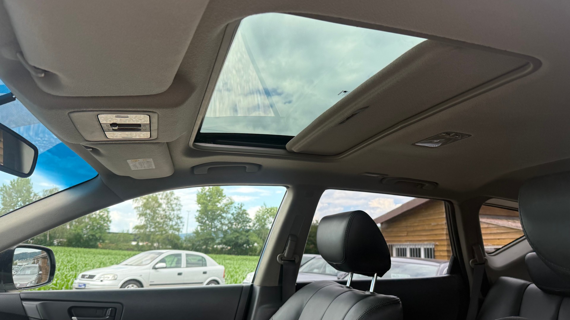 NISSAN Murano 3.5 V6 Automatic-showroom-element-2